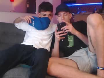 free nude cam man fratguysonline image #4711377