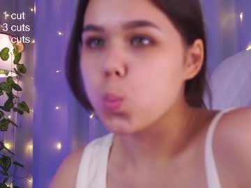 free nude cam girl helenmoors image #5358429