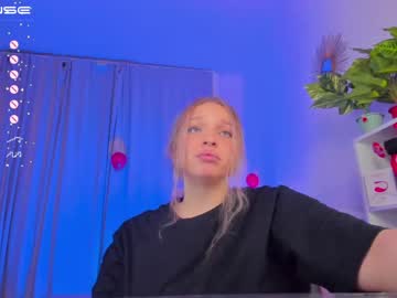 free nude cam girl violla_sinz image #3715546