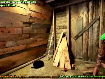 free nude cam couple honeyand_thebear image #2527210