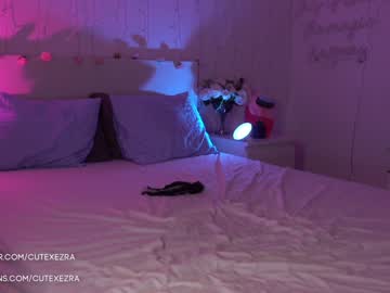 free nude cam girl ezra image #2038027