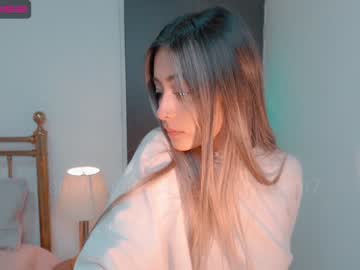 free nude cam girl gummy_bear7 image #1274032
