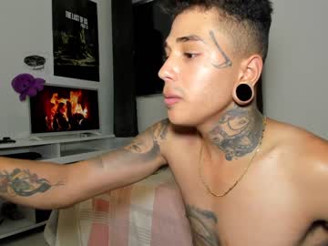 free nude cam man ululante image #71263
