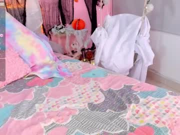 free nude cam girl little_effy18 image #2884660