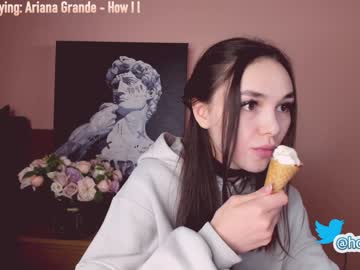 free nude cam girl hollyextra image #2180729