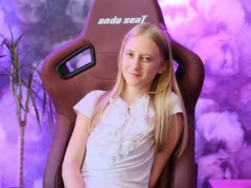 free nude cam girl angeellina image #5180083