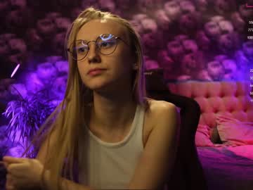 free nude cam girl angeellina image #3952587