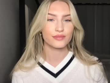 free nude cam girl thezabrina image #3459451