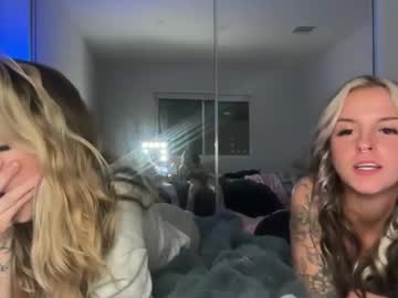 free nude cam girl arielxclarice image #7005039