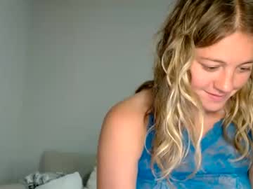 free nude cam girl rebfields image #2528422