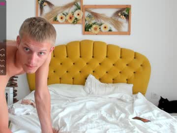 free nude cam couple lyaksi image #1947195