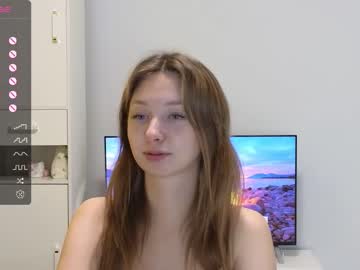 free nude cam girl looveshow image #5238453