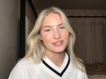 free nude cam girl thezabrina image #2929134