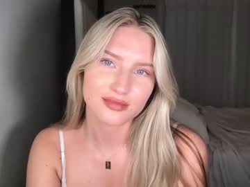 free nude cam girl thezabrina image #2550071
