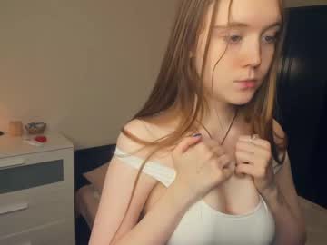 free nude cam girl break_the_wall image #6948735