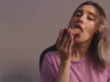 free nude cam girl angella_kleee image #4810828