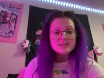 gro0vybaby cosplay cam