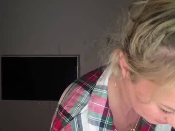 free nude cam girl kiradivine image #2711377
