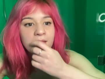 free nude cam girl internet_famous image #3052261