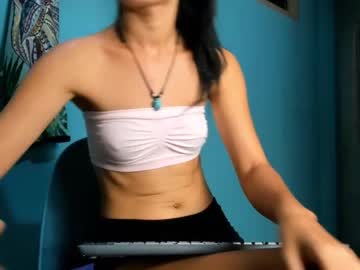 free nude cam girl akino_17 image #1978128