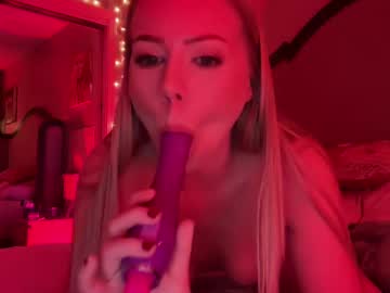 free nude cam girl ezrasinatra image #7010533