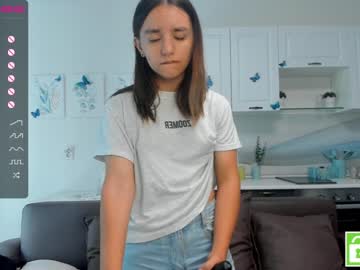 free nude cam girl karalyons image #4939712