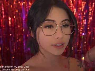 free nude cam girl gigi_ulala image #6330593