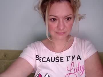 free nude cam girl kiradivine image #1994458