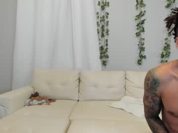 free nude cam couple mrjacksonsplayroom image #4911638