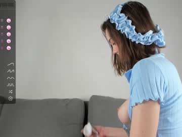 free nude cam girl amilia4u image #4719302