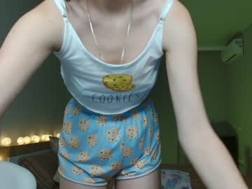 free nude cam girl disneyy_babyy image #4314802