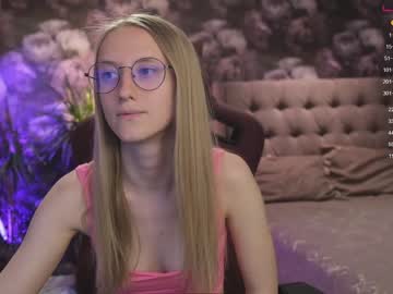 free nude cam girl angeellina image #1809322