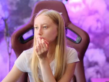 free nude cam girl angeellina image #5180180