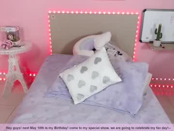 free nude cam girl little_effy18 image #1693924