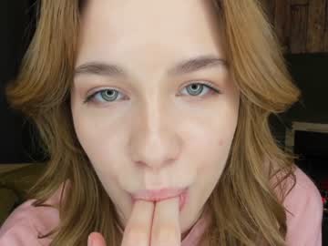 free nude cam girl thomashelena image #1230809