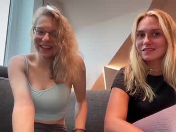 free nude cam girl sarahsapling image #5374443