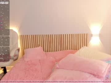 free nude cam girl little_effy18 image #4288398