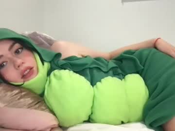 free nude cam girl littlesugarpea image #5010467