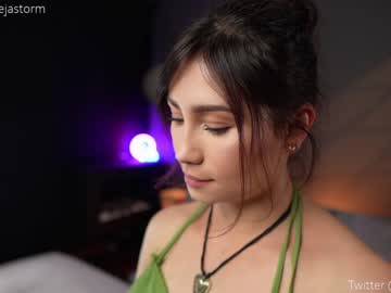 free nude cam girl alejastorm image #4704128