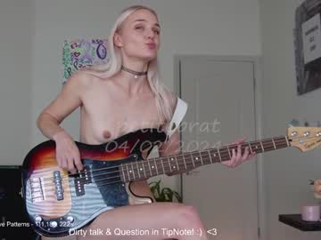 free nude cam girl petitebrat image #6651282