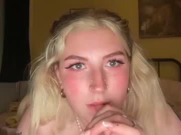 free nude cam girl lulababy23 image #6937495