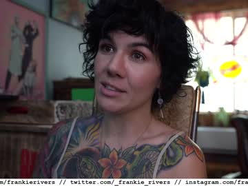 free nude cam girl _frankie_rivers image #2563253
