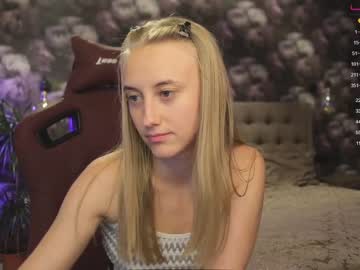 free nude cam girl angeellina image #2605340