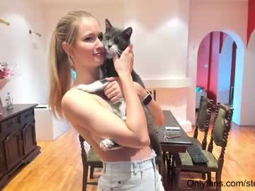 free nude cam girl stella_and_stephan image #1460371