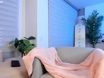 free nude cam girl gigi_ulala image #3690394