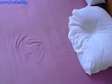 free nude cam girl cutielilly24 image #1561398