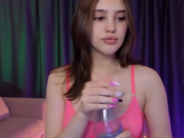 free nude cam girl angella_kleee image #6822149