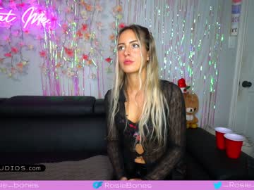free nude cam girl rosiebones image #3273968
