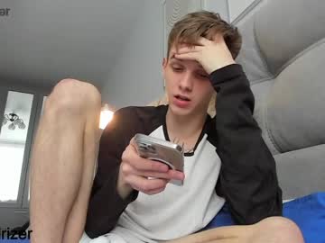 free nude cam man horny_jerk_roy_prick2001 image #1732085