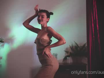 free nude cam girl auddicted image #186686